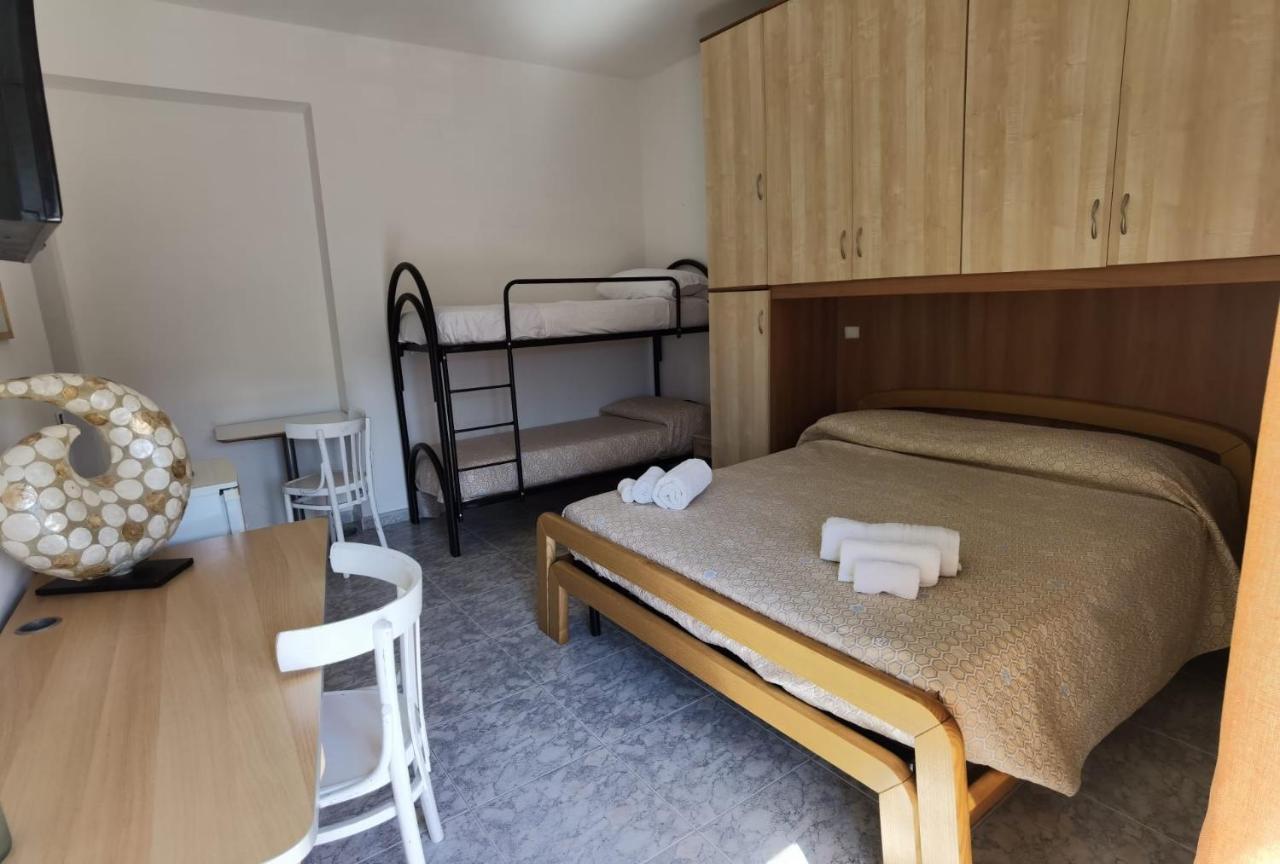 Rosy House Bed & Breakfast Scalea Bagian luar foto