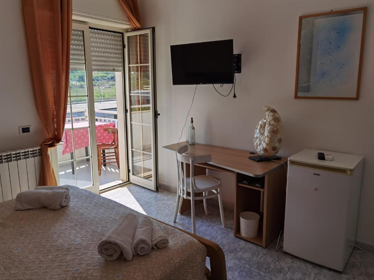Rosy House Bed & Breakfast Scalea Bagian luar foto